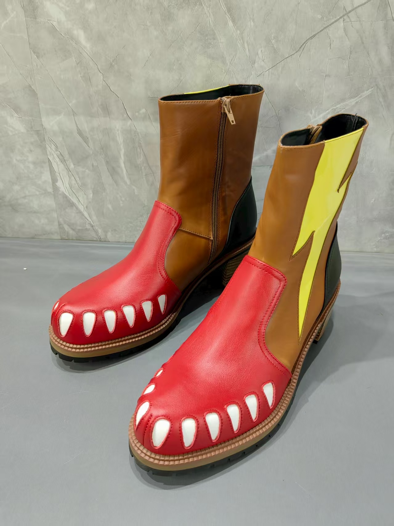 록 스타일 뱀피 무늬 앵클 부츠, 그린 라이트닝 볼트  - Men Shoes Rebel 리뷰 및 가격