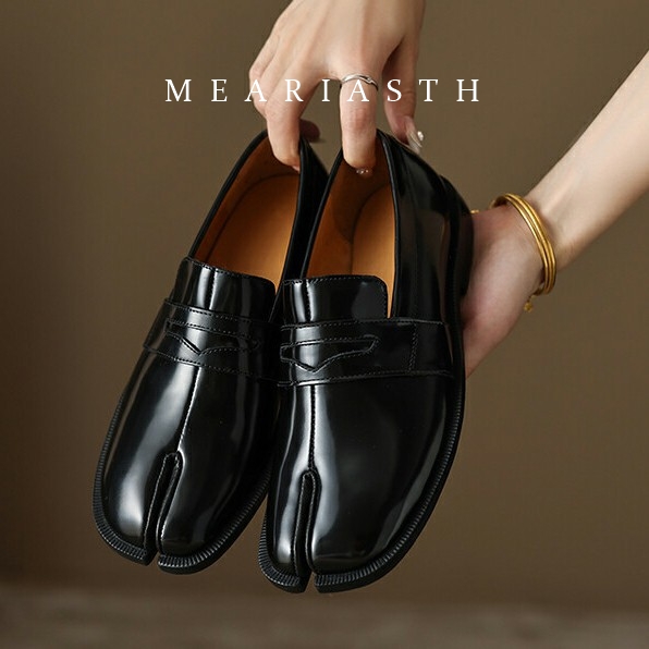 블랙 타비 슈즈 스플릿 토 패턴트 가죽 로퍼 여성용 논 - Men'S Shoes Hey Dude 리뷰 및 가격